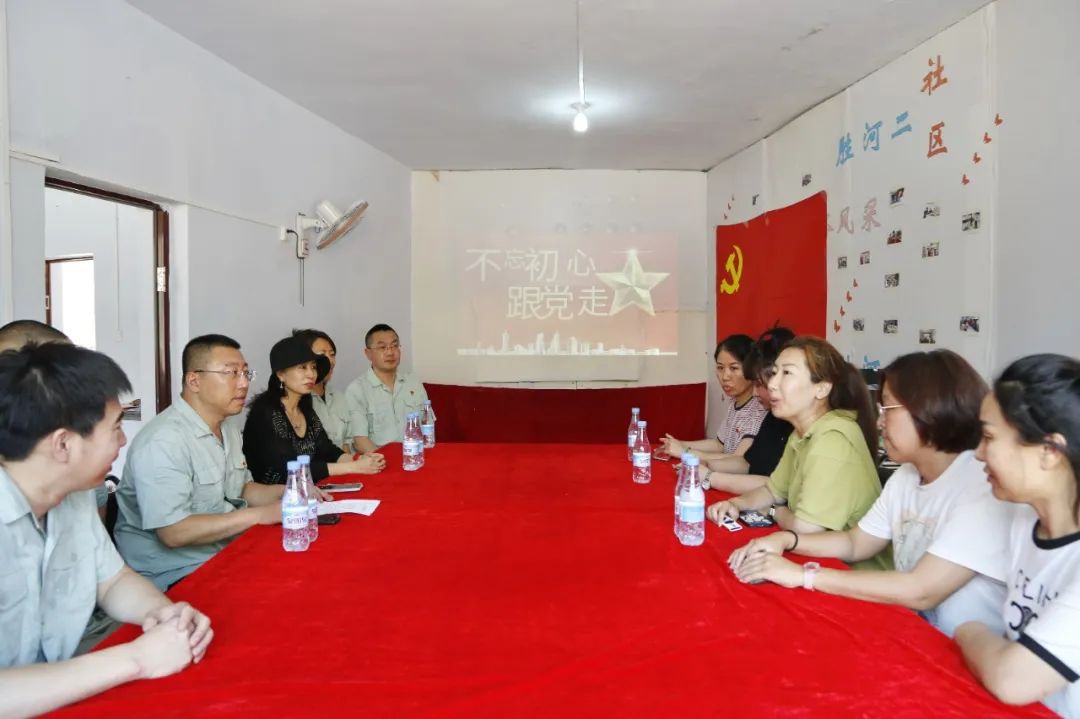 黨建引領(lǐng)聚合力 共駐共建譜新篇
