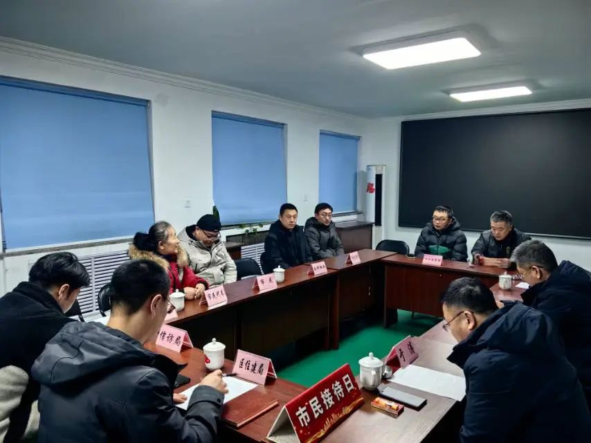 溫暖跨年夜 公司領導與三公司搶修人員一線奮戰 共筑供水生命線